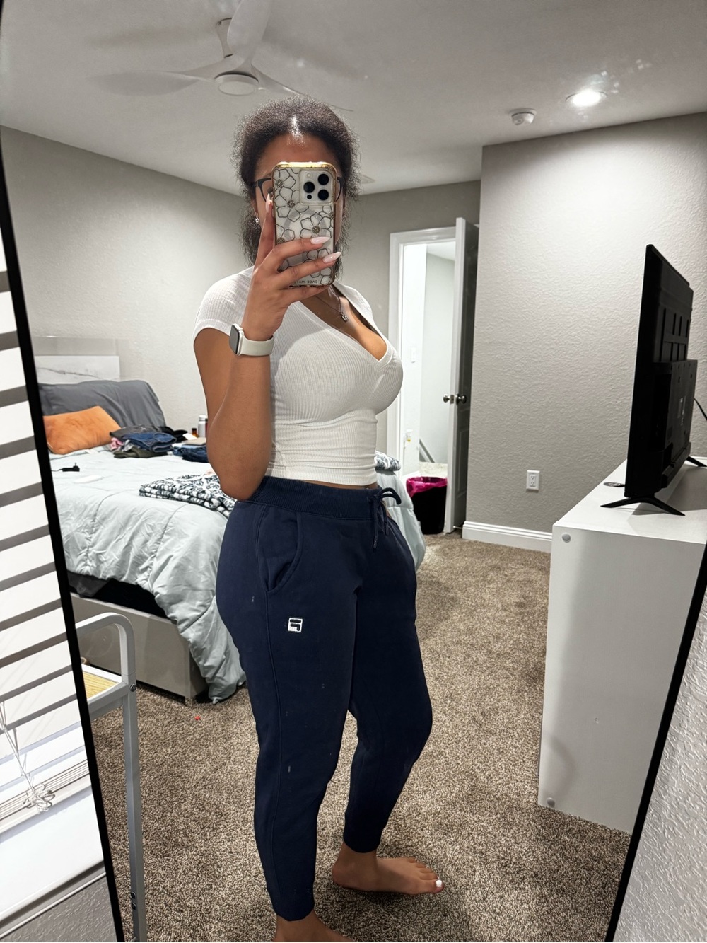FILA women’s navy blue jogger sweatpants, size small